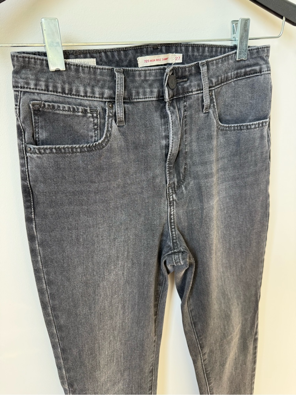 LEVI’S 721 High-Rise Skinny Women's Jeans Size 27